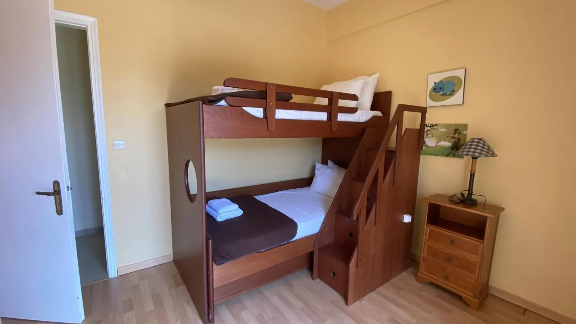 ホテル Sunrise Inn Pesádha