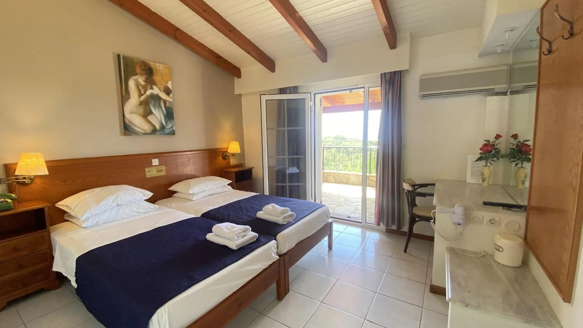 ホテル Sunrise Inn Pesádha